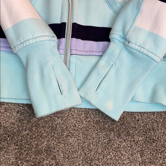 ❌SOLD❌Lululemon scuba hoodie - Picture 2 of 6